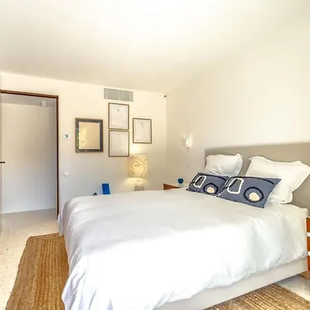 Palm Dreams - - Pool & Sea View Holiday home Grimaud