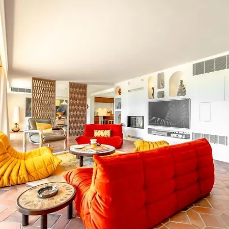 Palm Dreams - - Pool & Sea View Holiday home